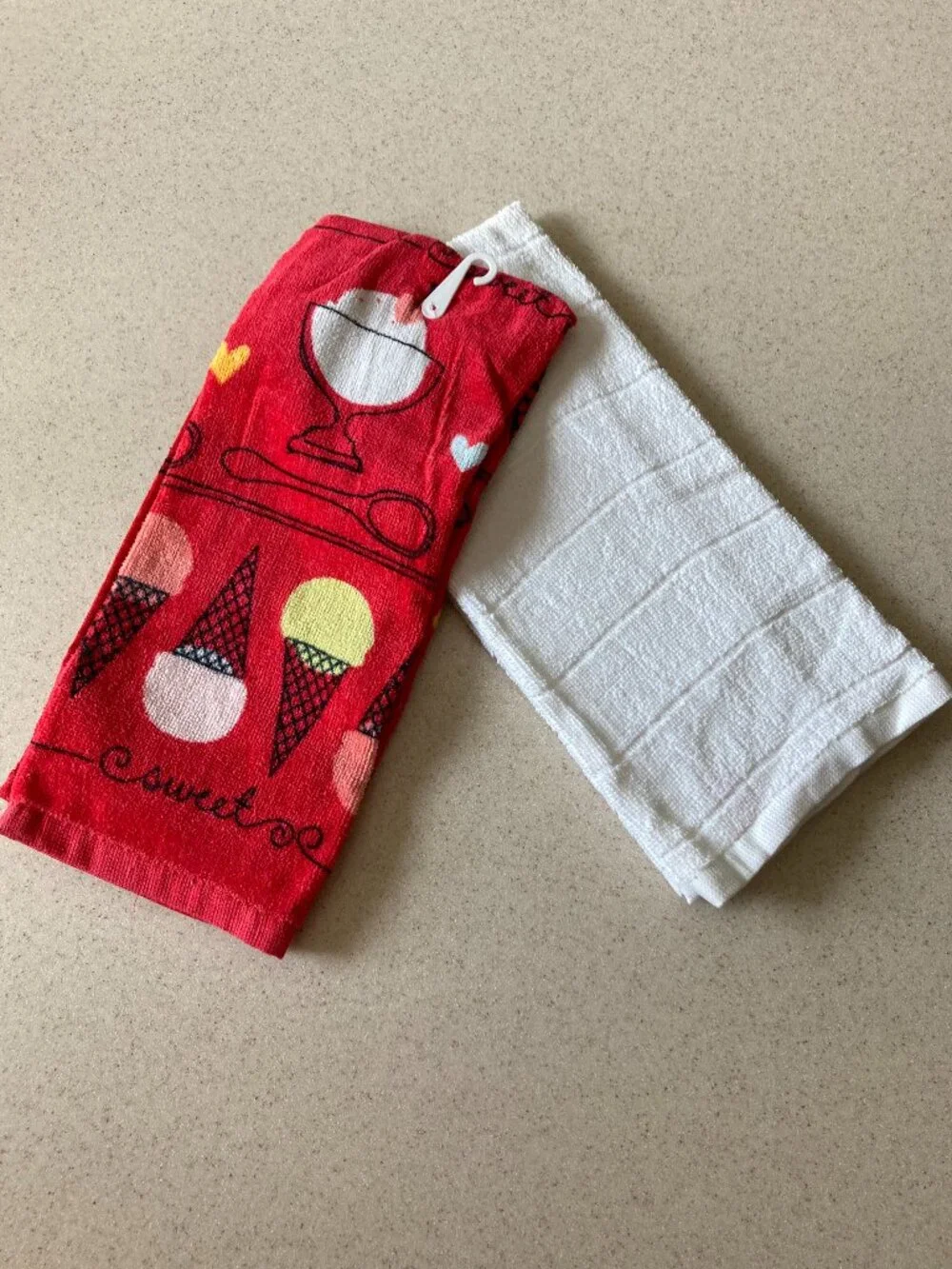 NEW Kitchen Towels 3 Pc -- Hand Towel 1 Pc Bundle Share the Love Valentine